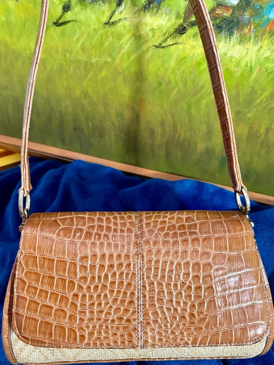 Liz Claiborne Handbags - Liz Claiborne 90s Y2K Cognac Croc-Embossed and Woven Straw Shoulder Bag